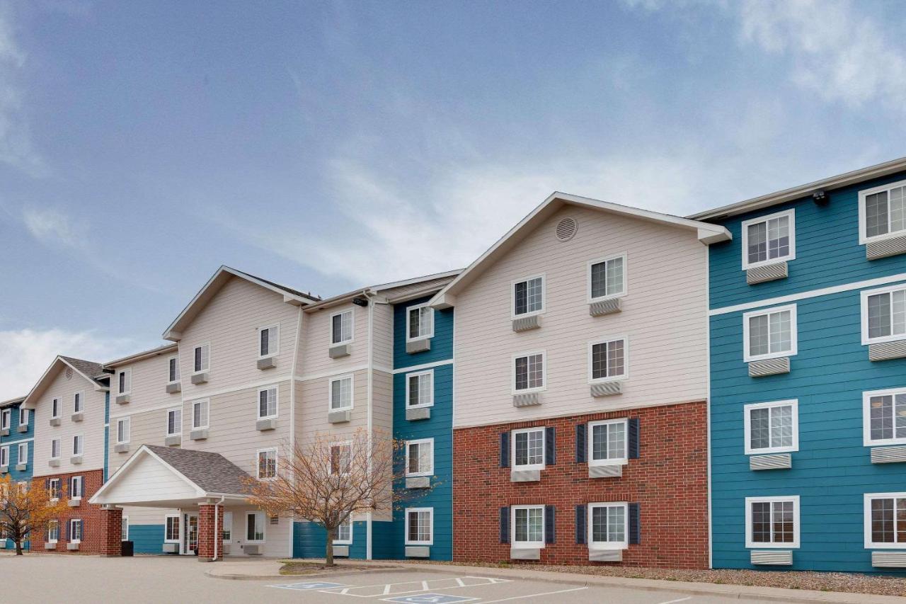 Woodspring Suites Ankeny Des Moines Bagian luar foto